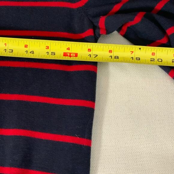 Nautica Knit sweater size medium - Picture 5 of 5